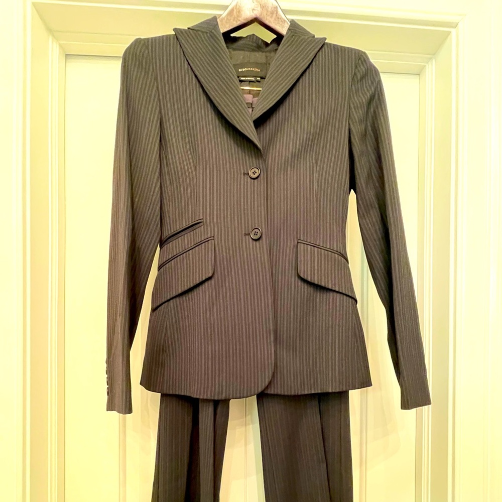Women Suit